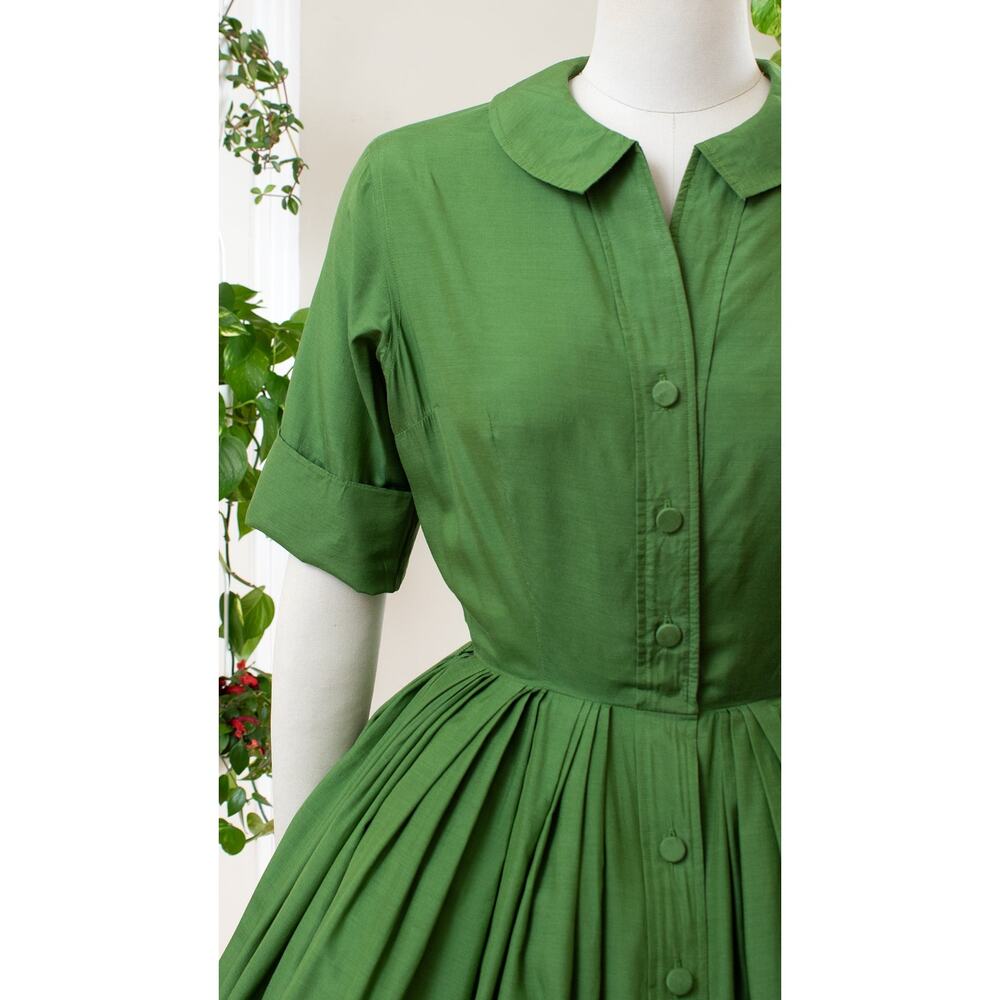Vintage 1950s ALFRED SHAHEEN Dress 50s Green Silk Button Down Shirtwaist - Picture 6 of 8